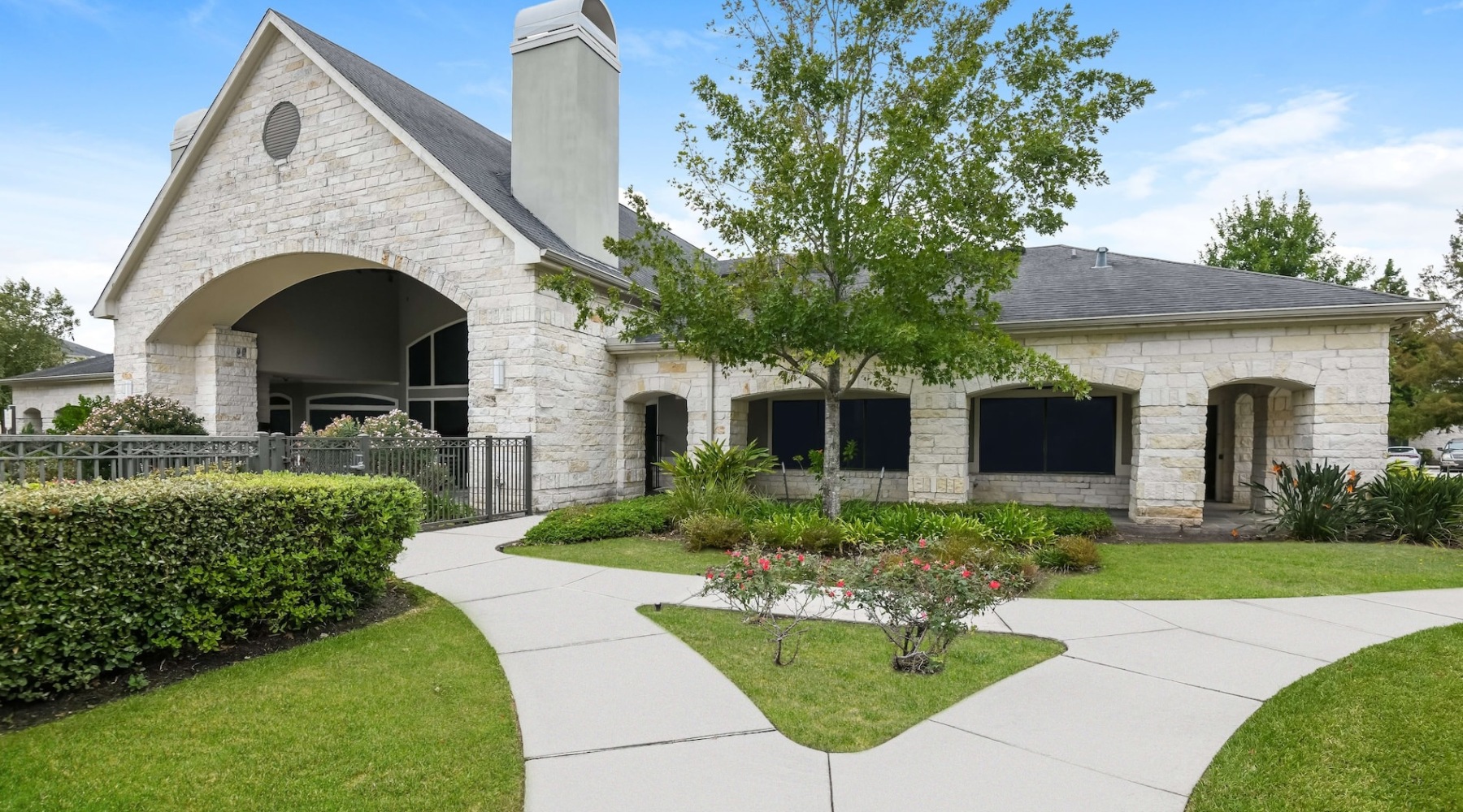 easy to access sidewalks